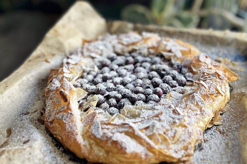Blaubeer-Frischkäse-Galette mit Filoteig