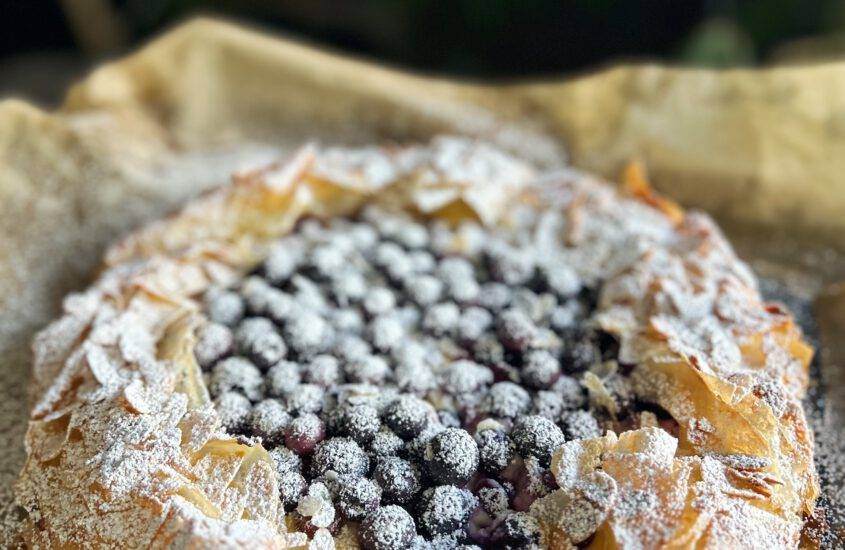 Blaubeer-Frischkäse-Galette mit Filoteig